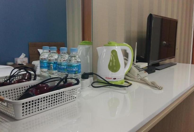 בית מלון כפרי Alps