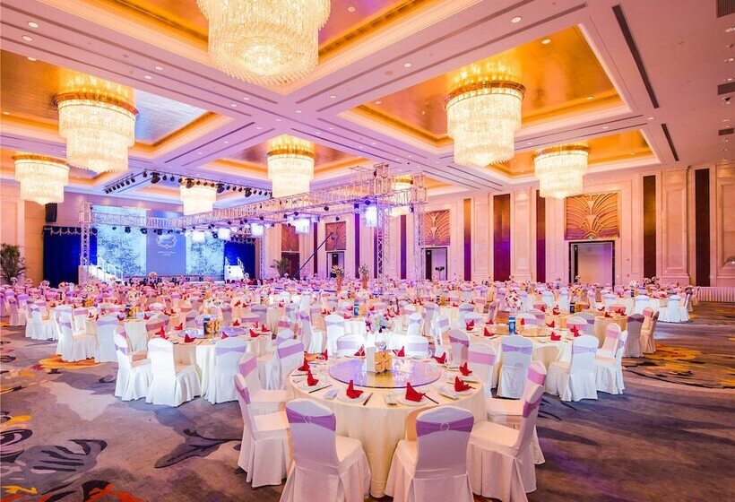 Haili New Century Grand Hotel Haiyan