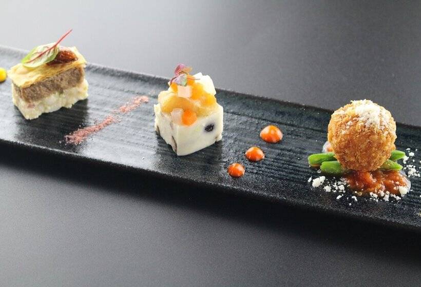 فندق Satoyama Auberge & Hot Spring Wellness Spa Sakuragaike Kurgarden