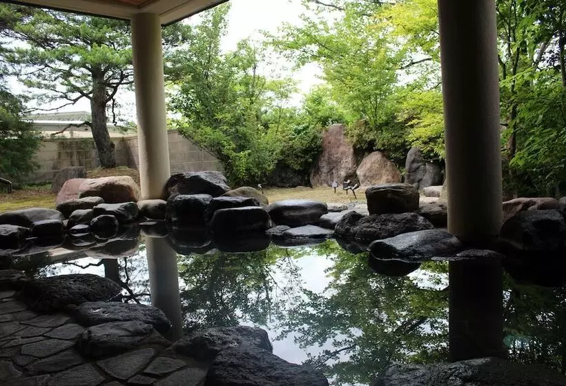 ホテル Satoyama Auberge & Hot Spring Wellness Spa Sakuragaike Kurgarden