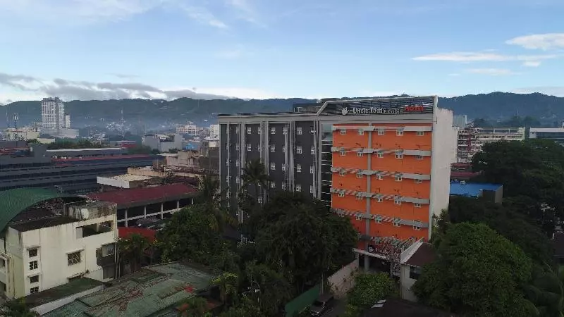 Cebu Uncle Tom S Cabin Hotel Powered By Cocotel