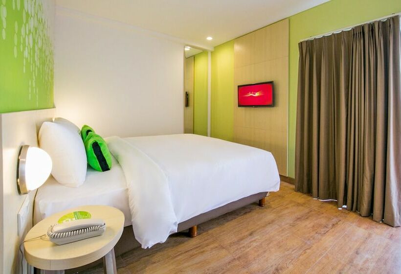Zest Legian By Swiss Belhotel International