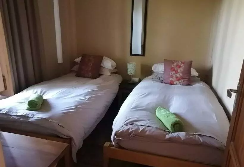 ペンション Ibis Place Guest House