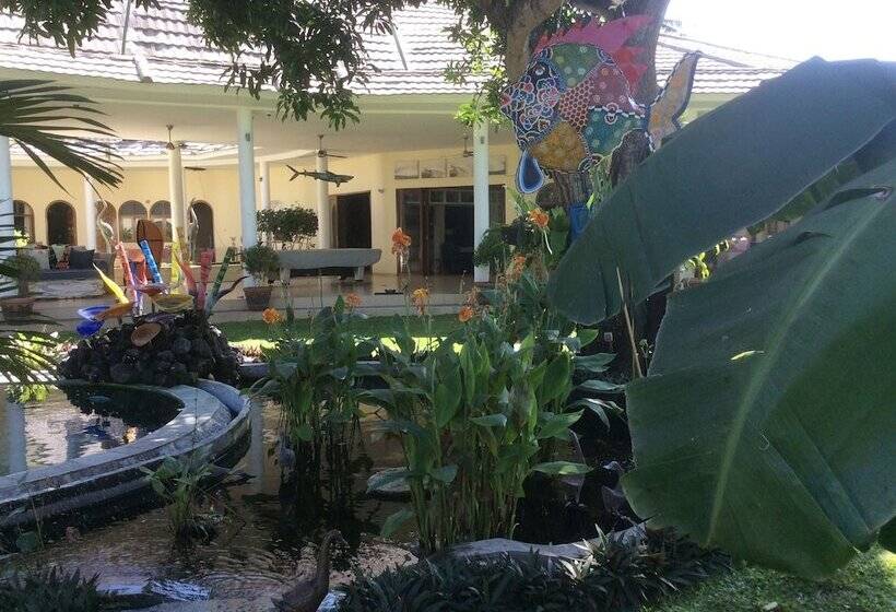 Pansiyon Villa Costa Plenty