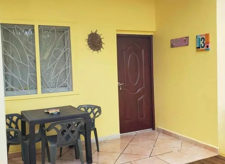 تختخواب و صبحانه Casa Barbara