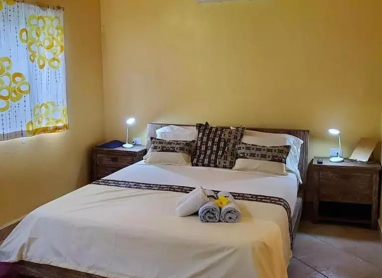 تختخواب و صبحانه Casa Barbara