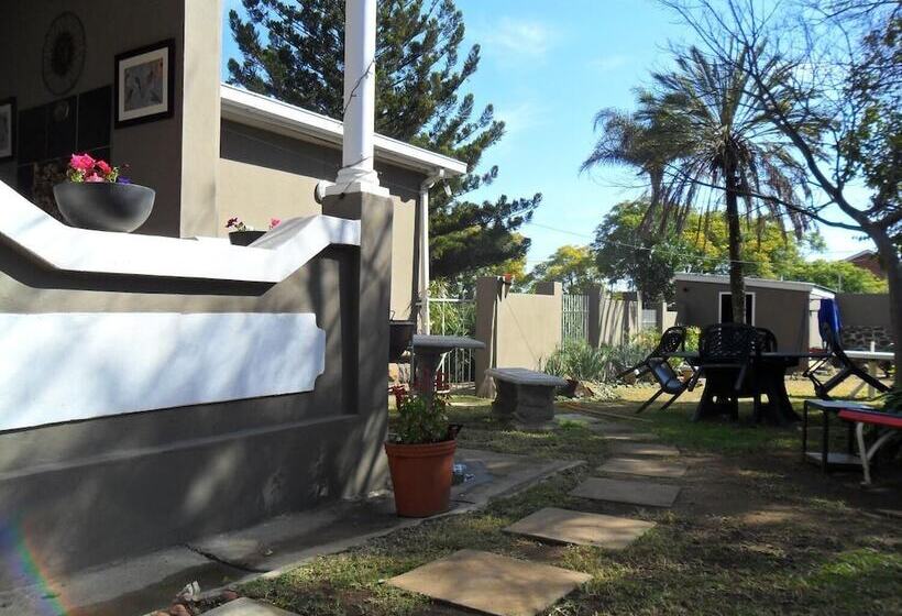 צימר Convent Hill Lodge