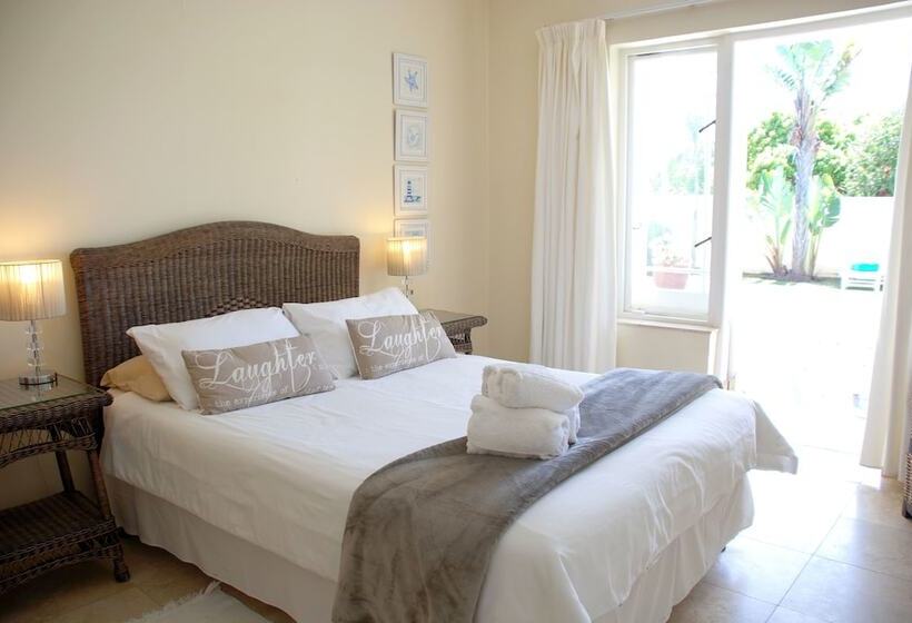 مبيت وإفطار Mandalay Guest House Plettenberg Bay