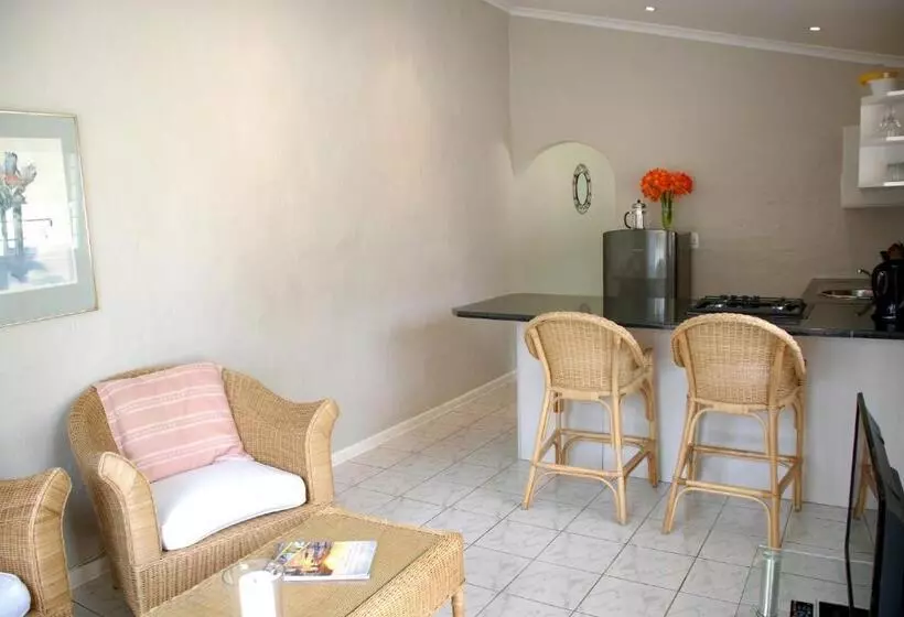 ベッドアンドブレックファースト Mandalay Guest House Plettenberg Bay