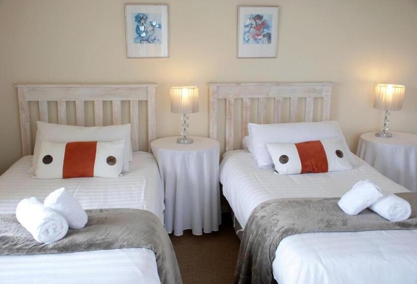 مبيت وإفطار Mandalay Guest House Plettenberg Bay