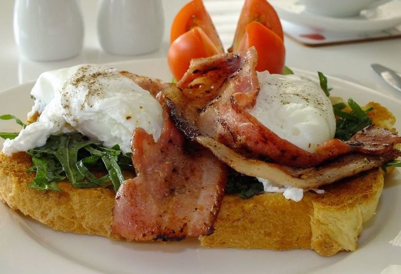 צימר Copper Beech Wanaka  Luxury Accommodation