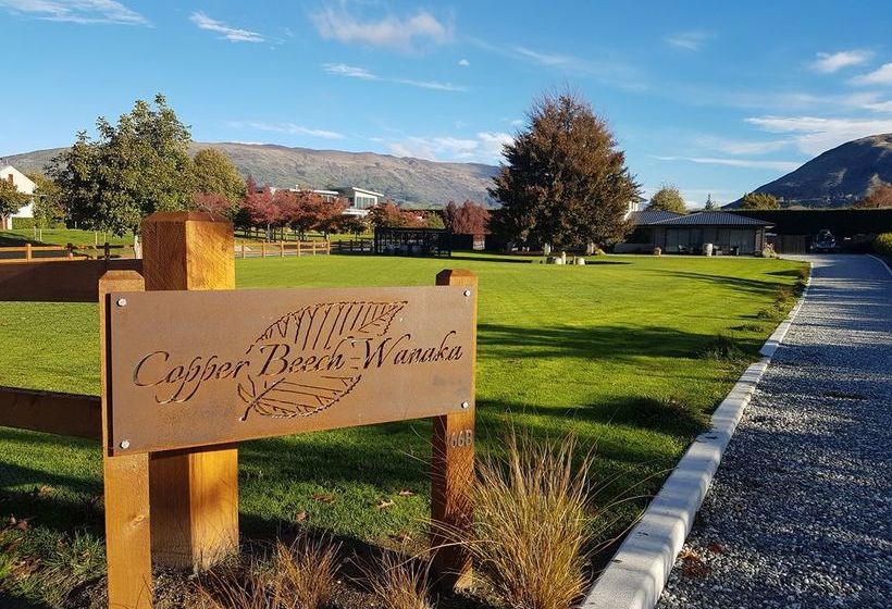 צימר Copper Beech Wanaka  Luxury Accommodation