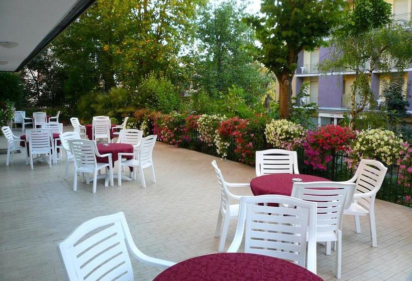 Отель Albergo Ariston