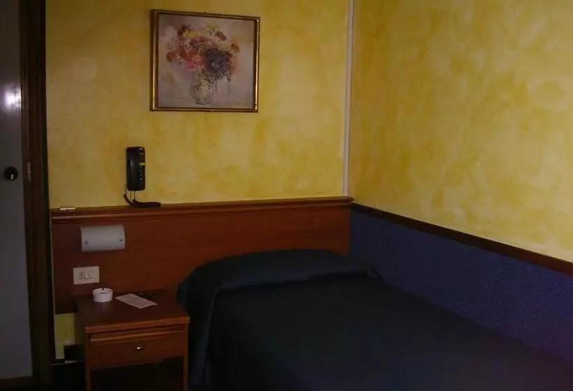 ホテル Albergo Cristallo
