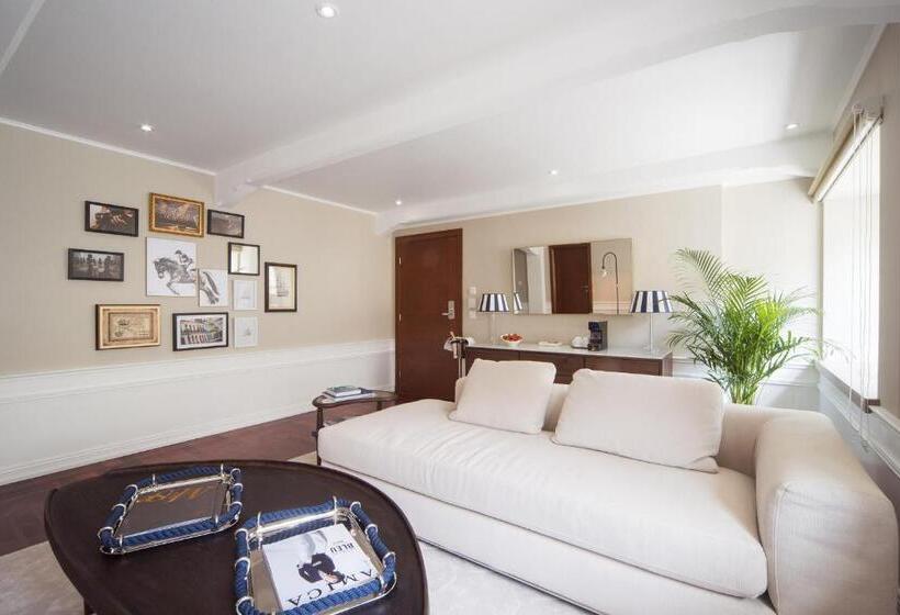 فندق Brown Beach House & Spa