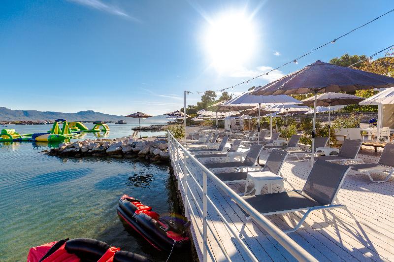 فندق Brown Beach House & Spa