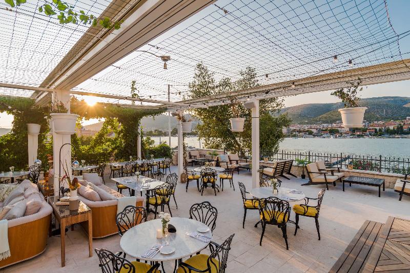 فندق Brown Beach House & Spa