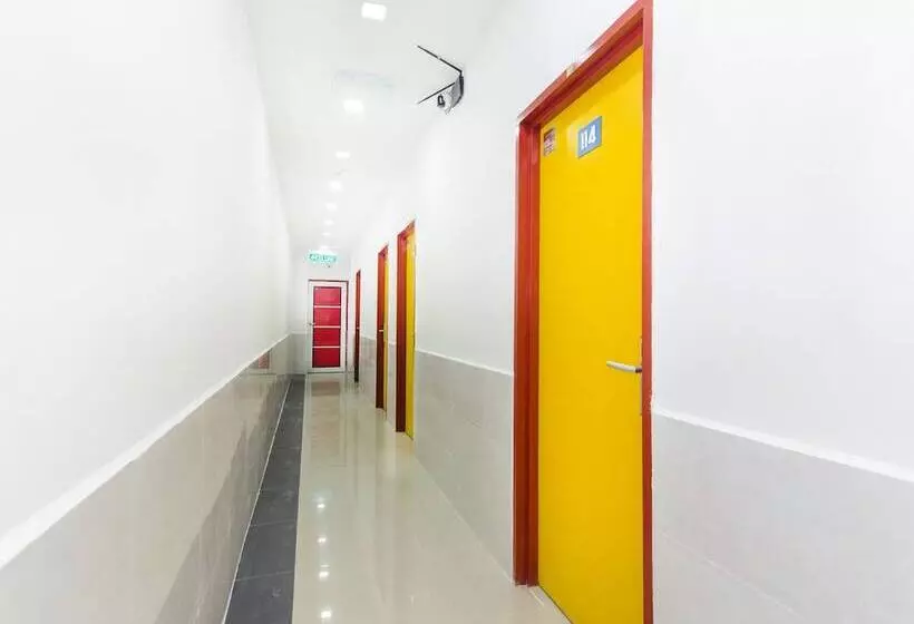 ホテル Nida Rooms Sepang Salak Unggul