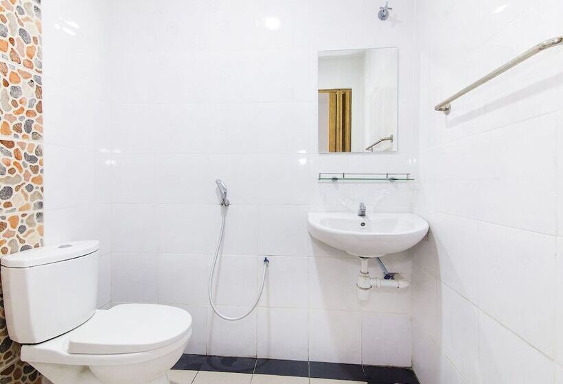 Hotel Nida Rooms Sepang Salak Unggul