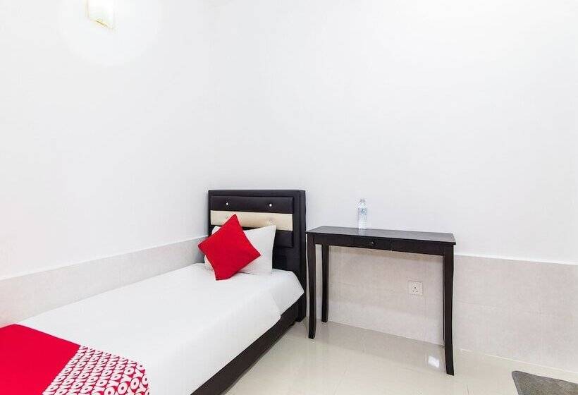 Hotel Nida Rooms Sepang Salak Unggul