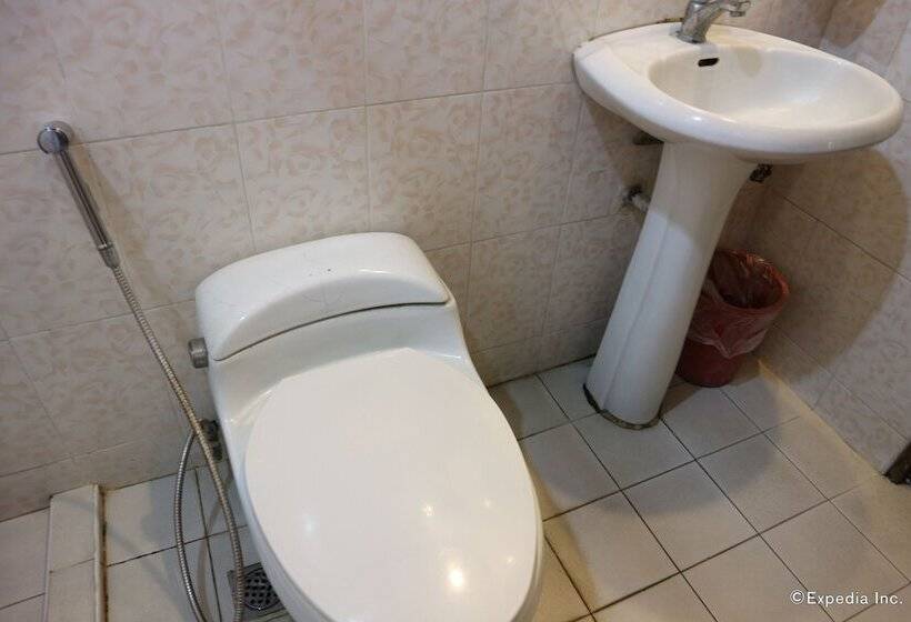 בית מלון כפרי Obdulia's Business Inn