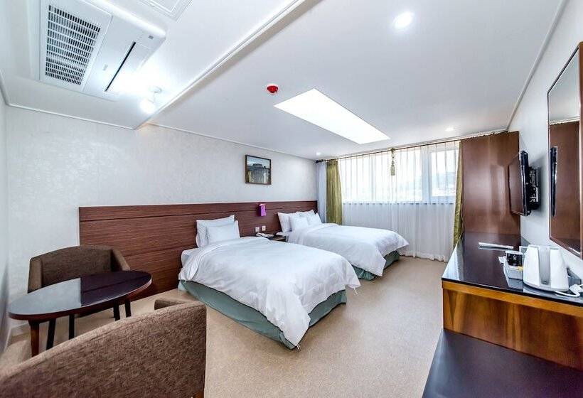 Hotel The Stay Century