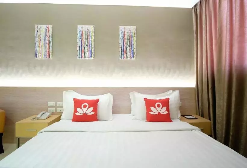 ホテル Zen Premium Dela Chambre  Manila