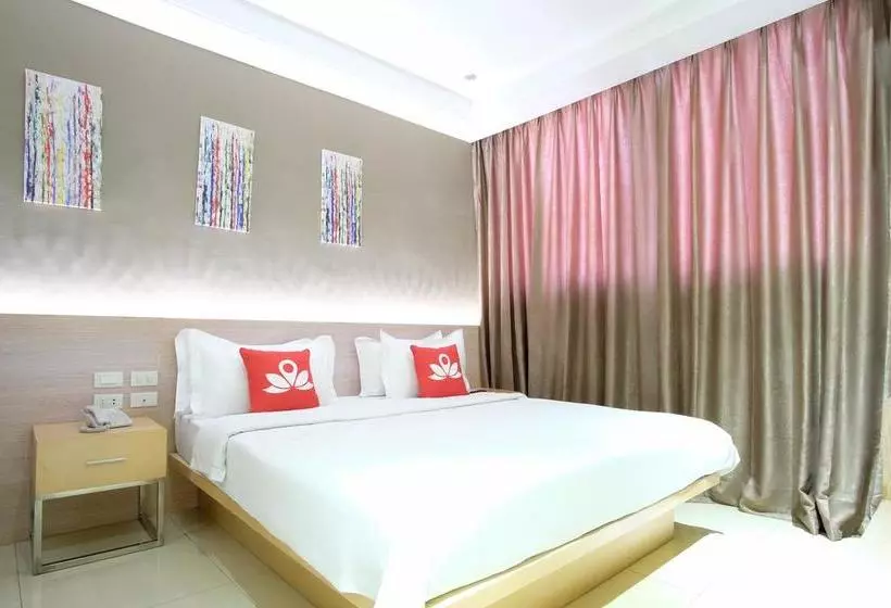 ホテル Zen Premium Dela Chambre  Manila