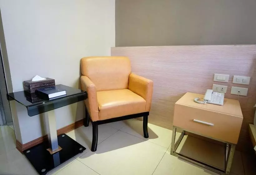 ホテル Zen Premium Dela Chambre  Manila