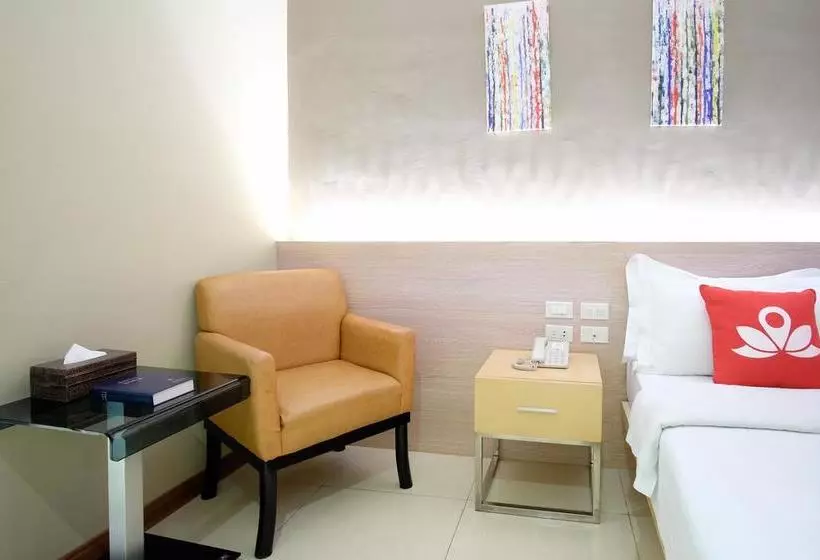 ホテル Zen Premium Dela Chambre  Manila