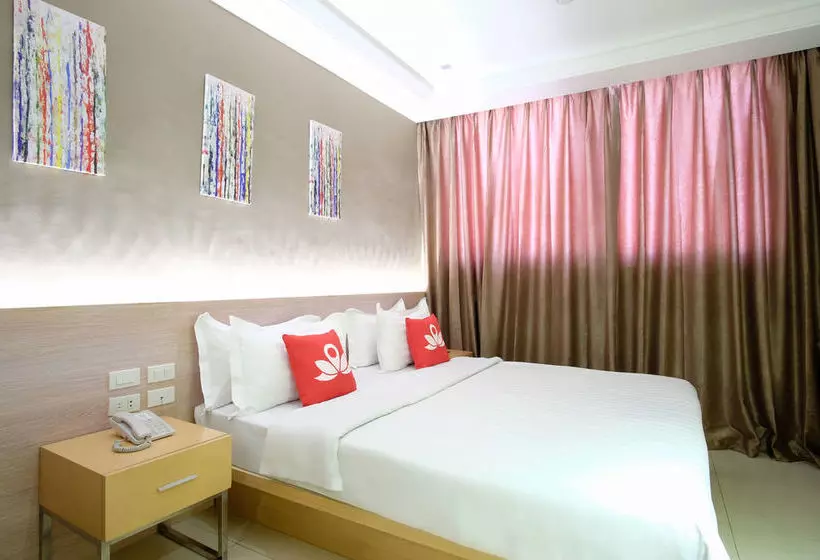 ホテル Zen Premium Dela Chambre  Manila