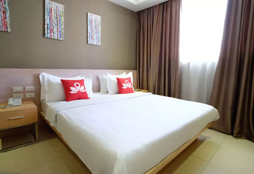 ホテル Zen Premium Dela Chambre  Manila