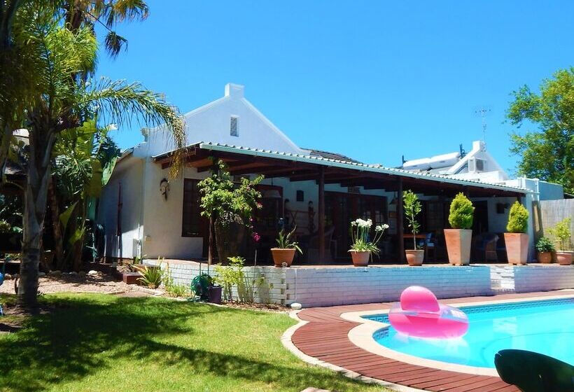 Pension Khashamongo B & B