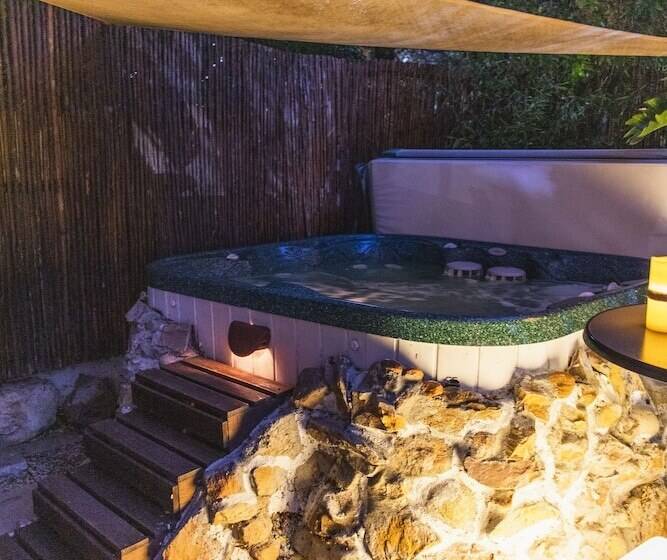 Pension Khashamongo B & B