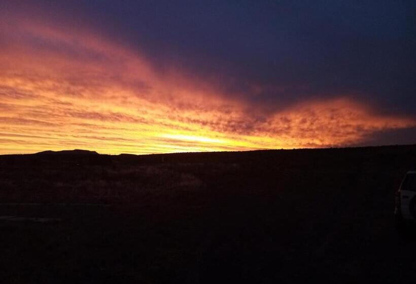 بنسيون Villa Reinet Guest House