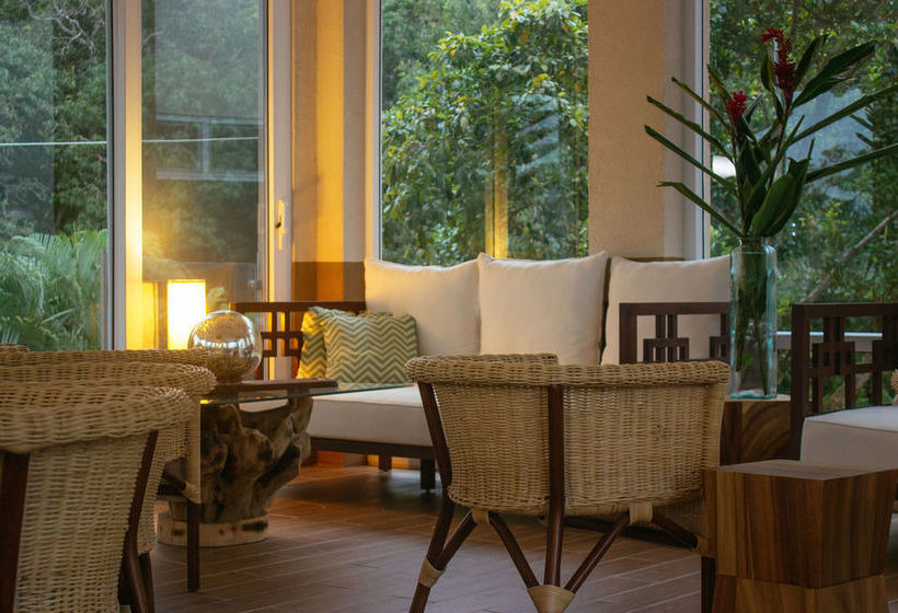 Playa Escondida Beach Club