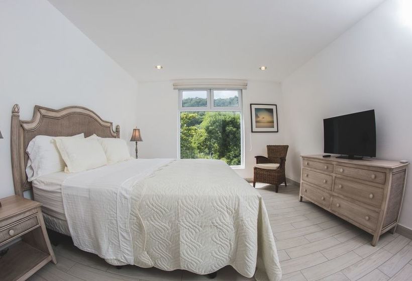 Playa Escondida Beach Club