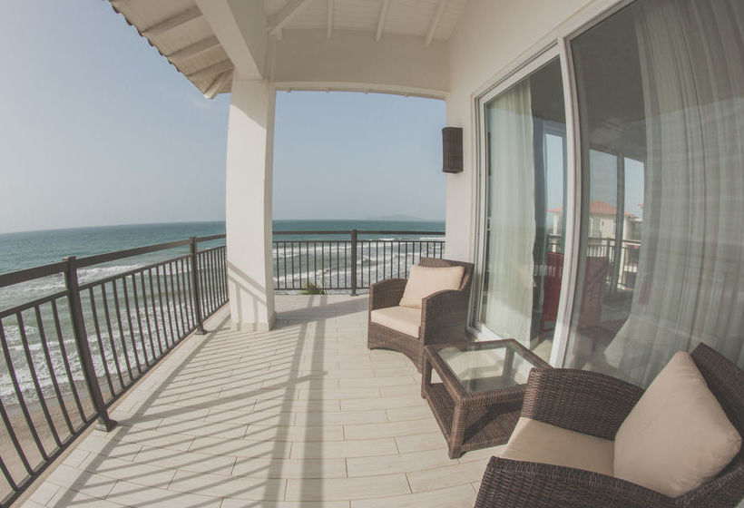 Playa Escondida Beach Club