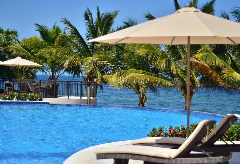 Playa Escondida Beach Club