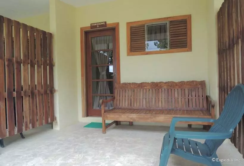 استراحتگاه Danasan Eco Adventure Park