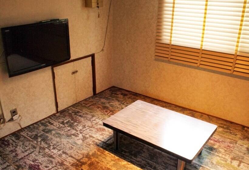 ريوكان Shiretoko Village