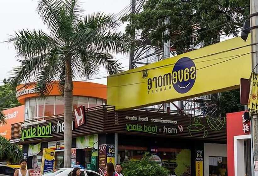 The Stopover Hostel Mactan