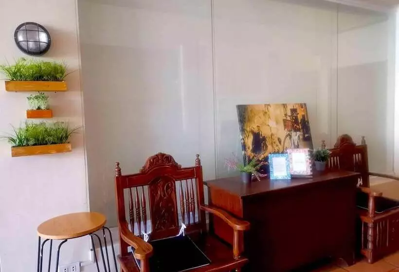The Stopover Hostel Mactan