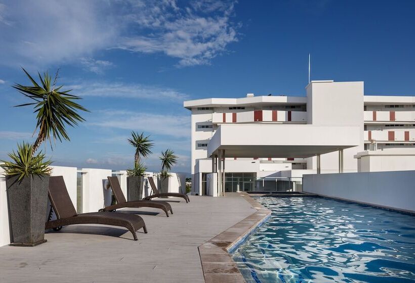 Central Holborn Apartments