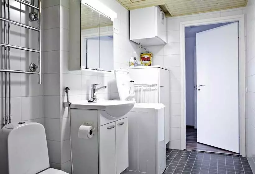 Forenom Serviced Apartments Vantaa Airport