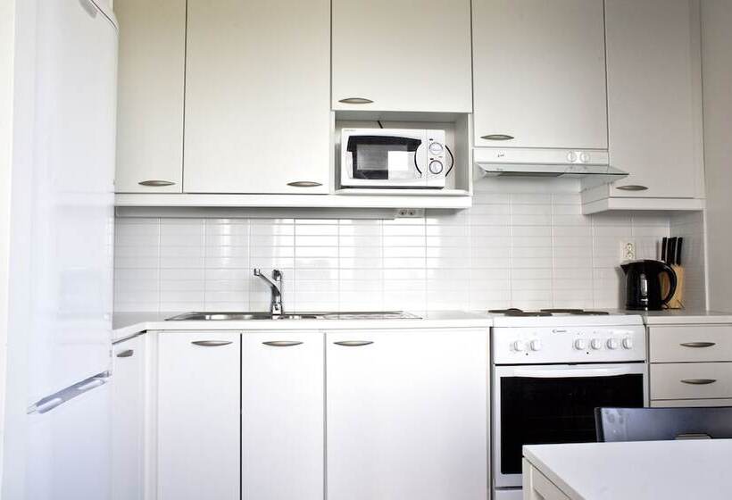 Forenom Serviced Apartments Vantaa Airport