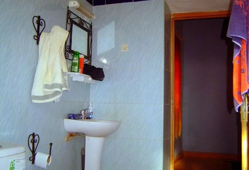 مسافرخانه Auberge Africa