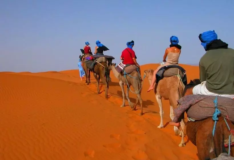 مسافرخانه Auberge Africa