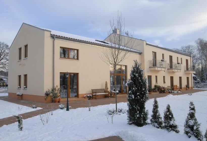 Cellino Hotel Prieros