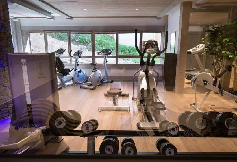 Hotelli Cgh Résidence Boutique Le Lodge Hemera